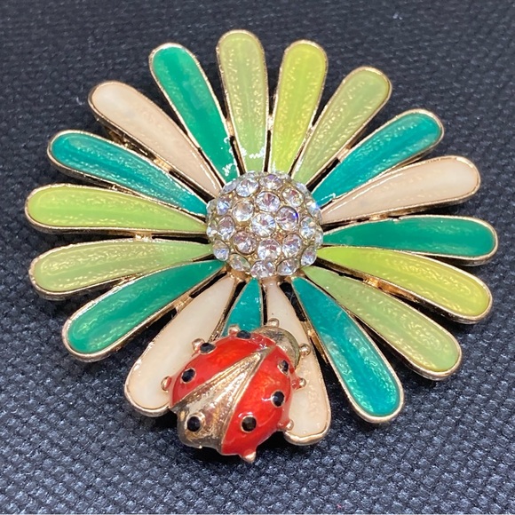 Flower & Lady Bug Pendant/ Brooch - Picture 1 of 8